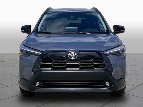 Certified 2026 Toyota Corolla Cross XLE FWD image 4