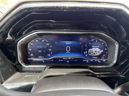 Used 2025 Chevrolet Silverado 2500 LT w/ Convenience Package AWD/4WD image 33