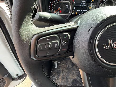 New 2026 Jeep Gladiator Mojave image 23