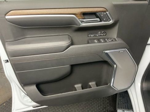 New 2026 Chevrolet Silverado 1500 High Country image 10