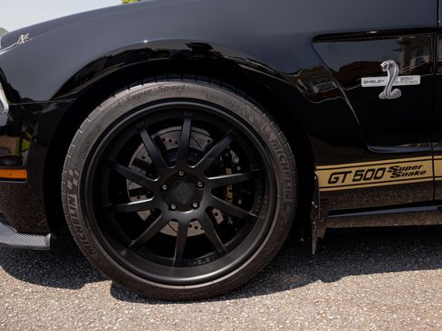 Used 2012 Ford Mustang Shelby GT500 w/ SVT Performance Pkg image 39