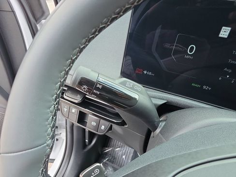 Certified 2025 Kia EV6 Light RWD image 18