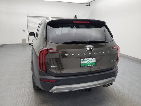 Used 2021 Kia Telluride EX w/ Towing Package image 6