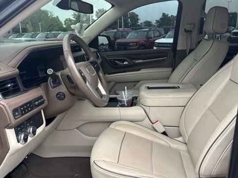 Used 2022 GMC Yukon Denali AWD/4WD image 20