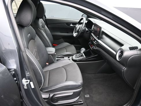 Certified 2024 Kia Forte GT-Line w/ GT-Line Premium Package FWD image 23