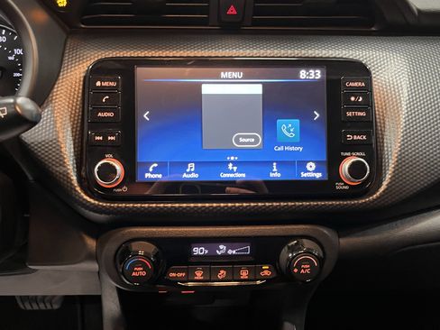 Used 2021 Nissan Kicks SV image 20