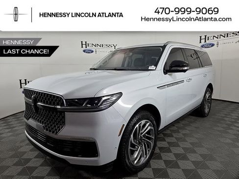New 2025 Lincoln Navigator Reserve AWD/4WD image 1