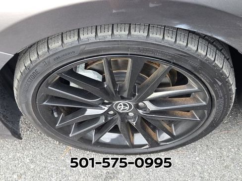 Used 2022 Toyota Camry XSE FWD image 7
