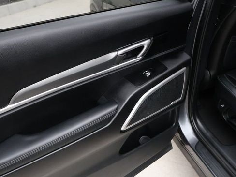 Used 2022 Kia Telluride S image 10