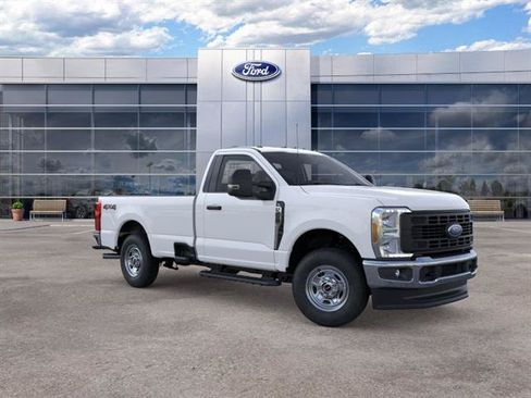 New 2026 Ford F250 XL w/ XL Chrome Package AWD/4WD image 9