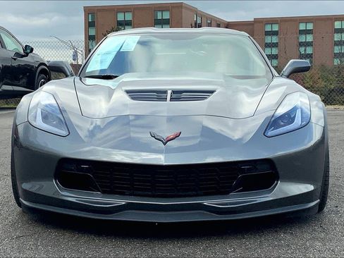 Used 2016 Chevrolet Corvette Z06 w/ 3LZ Preferred Equipment Group image 3