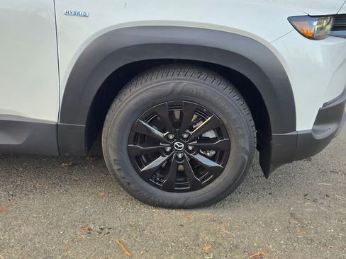 Certified 2025 MAZDA CX-50 2.5 Hybrid w/ Preferred Pkg image 9