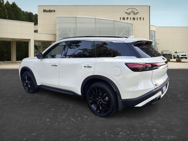 Certified 2025 INFINITI QX60 Luxe w/ Black Edition FWD image 6