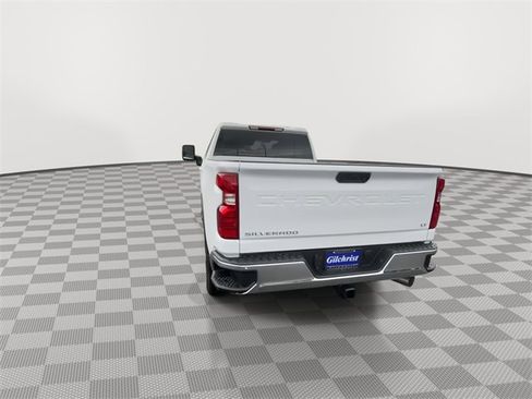 New 2026 Chevrolet Silverado 2500 LT image 7