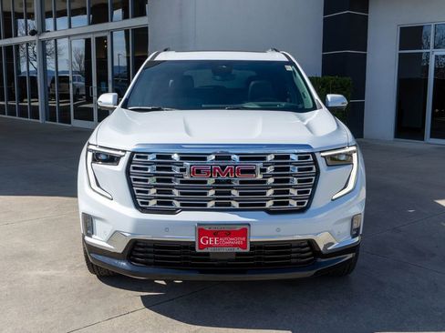 New 2026 GMC Acadia Denali w/ Super Cruise Package AWD/4WD image 2