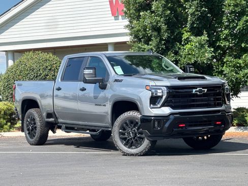 New 2026 Chevrolet Silverado 3500 LT w/ Trail Boss Package AWD/4WD image 1