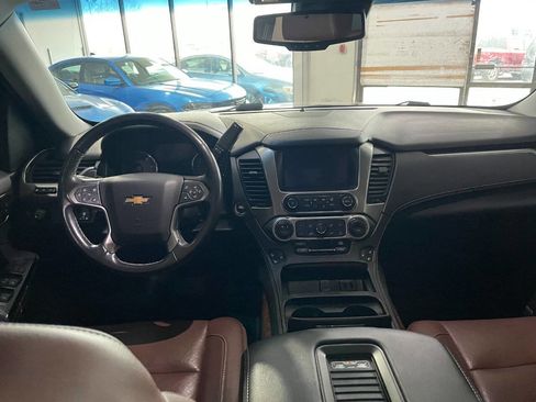 Used 2019 Chevrolet Tahoe Premier w/ Premier Plus Edition image 24