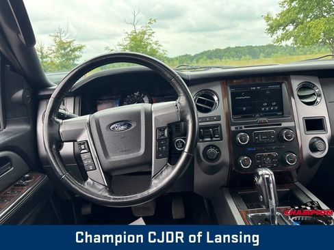 Used 2015 Ford Expedition EL Platinum AWD/4WD image 2