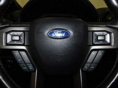 Used 2021 Ford Expedition Max Limited image 31