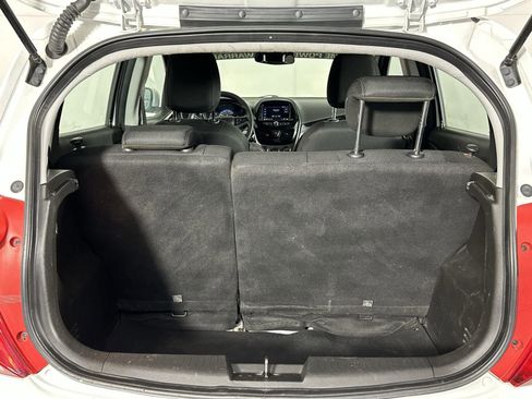 Used 2020 Chevrolet Spark LT image 25