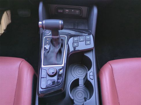 Used 2023 Kia Sportage SX image 19