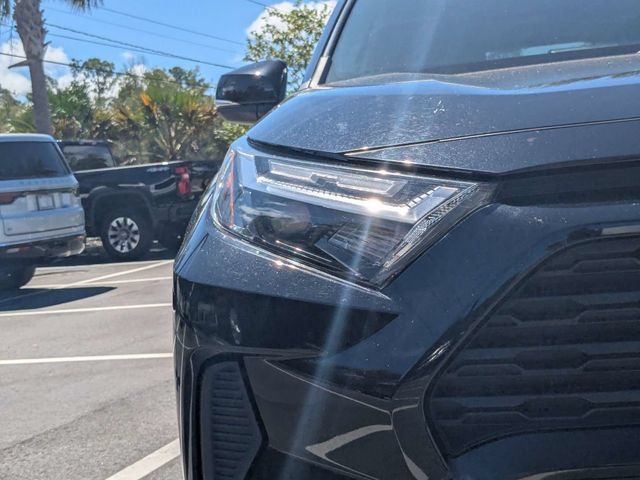 Used 2024 Toyota RAV4 XLE FWD image 9