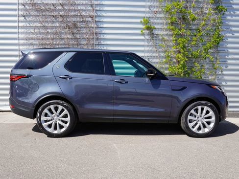 New 2026 Land Rover Discovery S AWD/4WD image 7