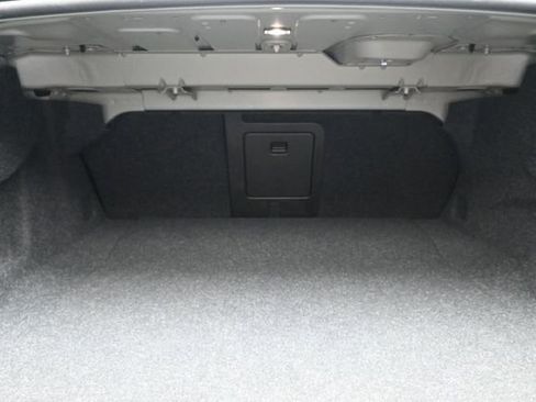 Used 2025 Volvo S60 B5 Plus FWD image 29