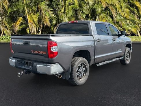 Used 2015 Toyota Tundra SR5 w/ SR5 Upgrade Package RWD image 4