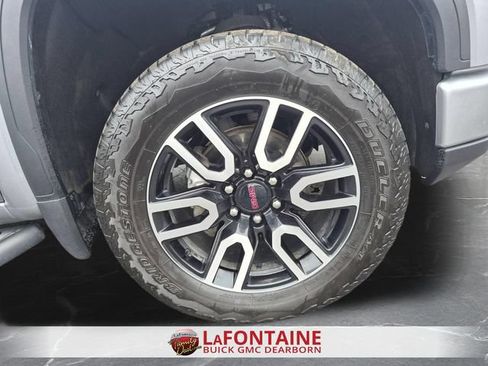 Used 2023 GMC Sierra 1500 AT4 w/ AT4 Premium Package AWD/4WD image 32