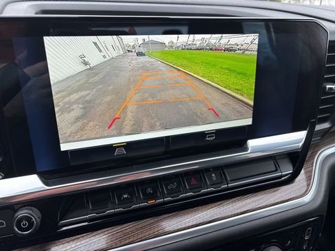 Used 2022 Chevrolet Silverado 1500 LT image 22