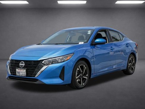 Used 2024 Nissan Sentra SV FWD image 9