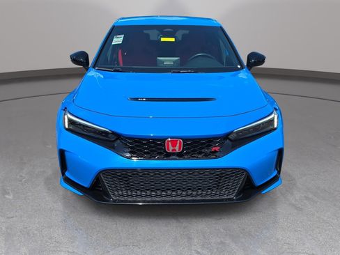Used 2023 Honda Civic Type R image 2