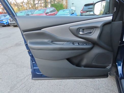 Used 2020 Nissan Murano S w/ Technology Package image 16