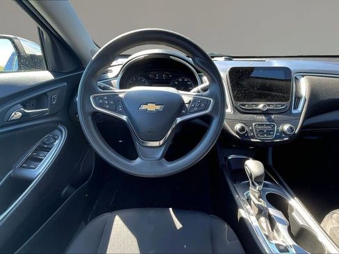 Used 2023 Chevrolet Malibu LT FWD image 8