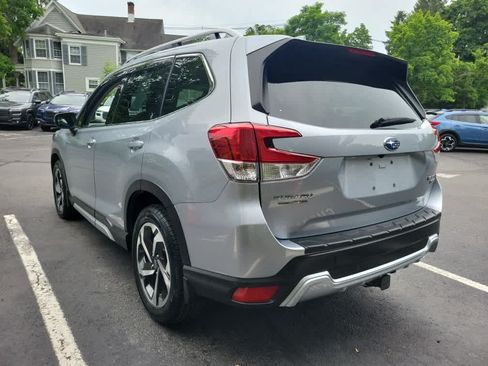 Used 2022 Subaru Forester Touring AWD/4WD image 6