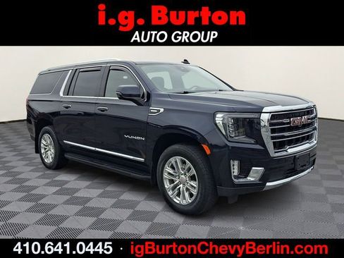 Used 2024 GMC Yukon XL SLT w/ SLT Luxury Package image 1
