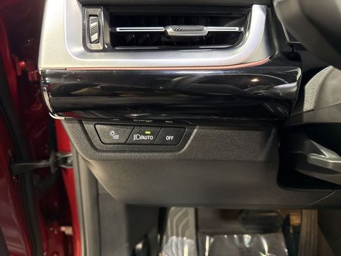 Used 2026 BMW X2 xDrive28i image 19