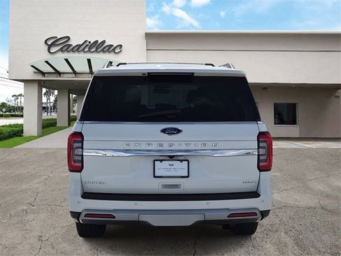 Used 2024 Ford Expedition Max Limited w/ Excursion Package image 4