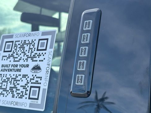 Used 2018 Ford F150 XLT w/ Equipment Group 302A Luxury image 12