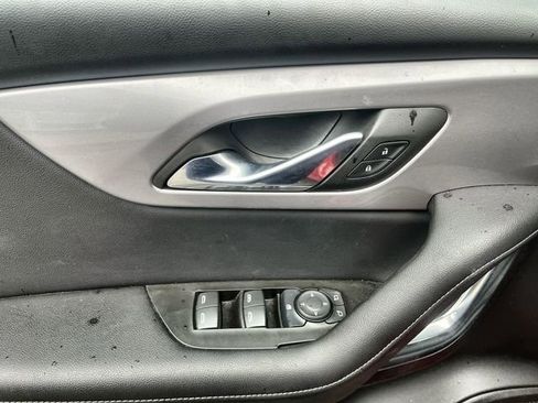 Used 2025 Chevrolet Blazer LT image 17