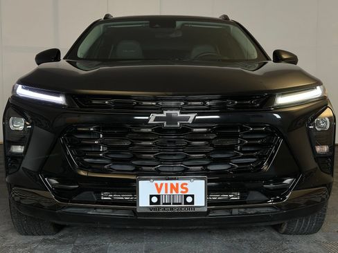 Used 2025 Chevrolet Trax ACTIV w/ Sunroof Package FWD image 19