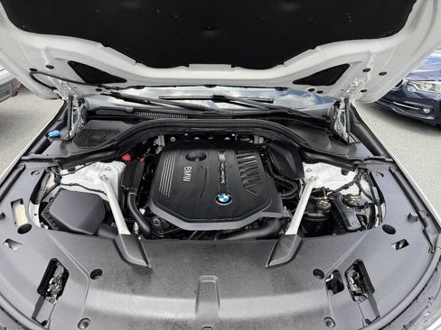 Used 2019 BMW 640i Gran Turismo xDrive AWD/4WD image 22