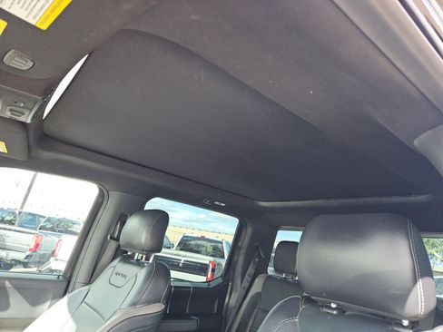 Used 2017 Ford F150 Raptor w/ Equipment Group 802A Luxury image 17