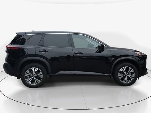 Used 2021 Nissan Rogue SV AWD/4WD image 4