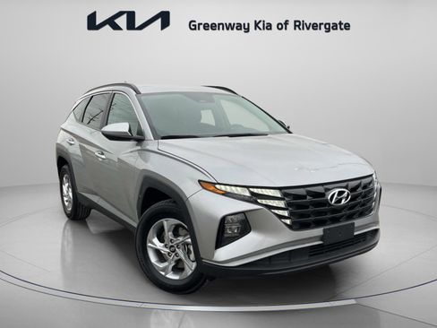 Used 2024 Hyundai Tucson SEL image 1