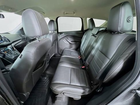 Used 2015 Ford Escape Titanium image 22