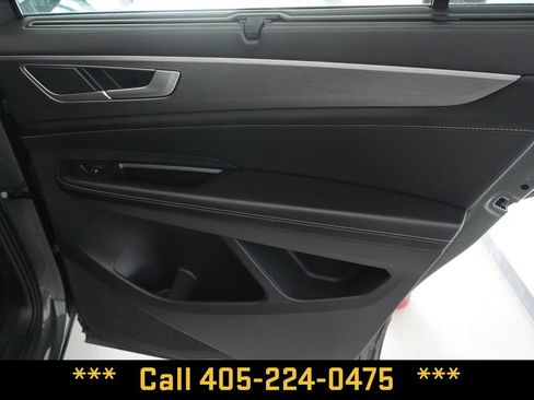 Used 2026 Volkswagen Atlas Cross Sport SE FWD image 19