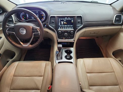 Used 2018 Jeep Grand Cherokee Overland image 7