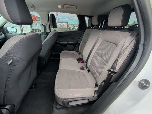Used 2022 Ford Escape SE FWD image 7